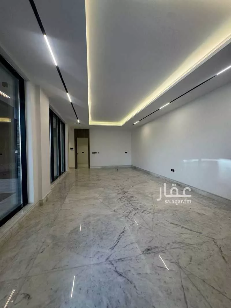 6 bedroom villa in Al Hizam Al Thahabi 7
