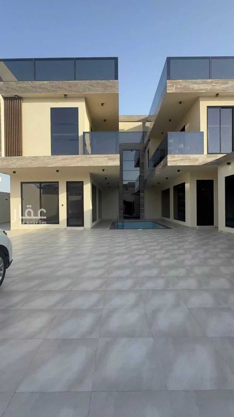 6 bedroom villa in Al Hizam Al Thahabi 2