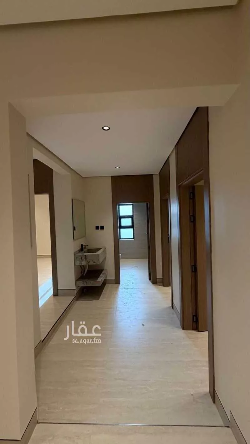 5 bedroom apartment in Umm Al Hamam Al Gharbi 5