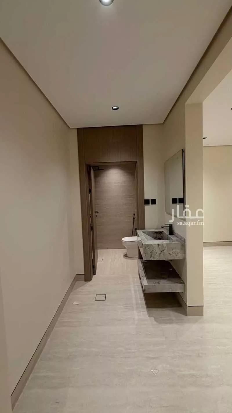 5 bedroom apartment in Umm Al Hamam Al Gharbi 3