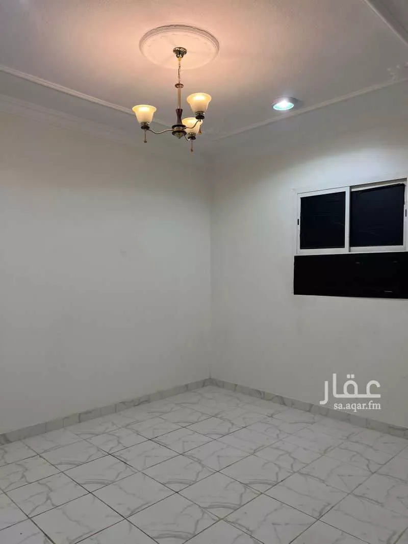 3 bedroom floor in As Saadah 2