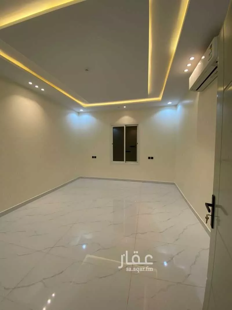 شقة 4 غرف في السعادة 7