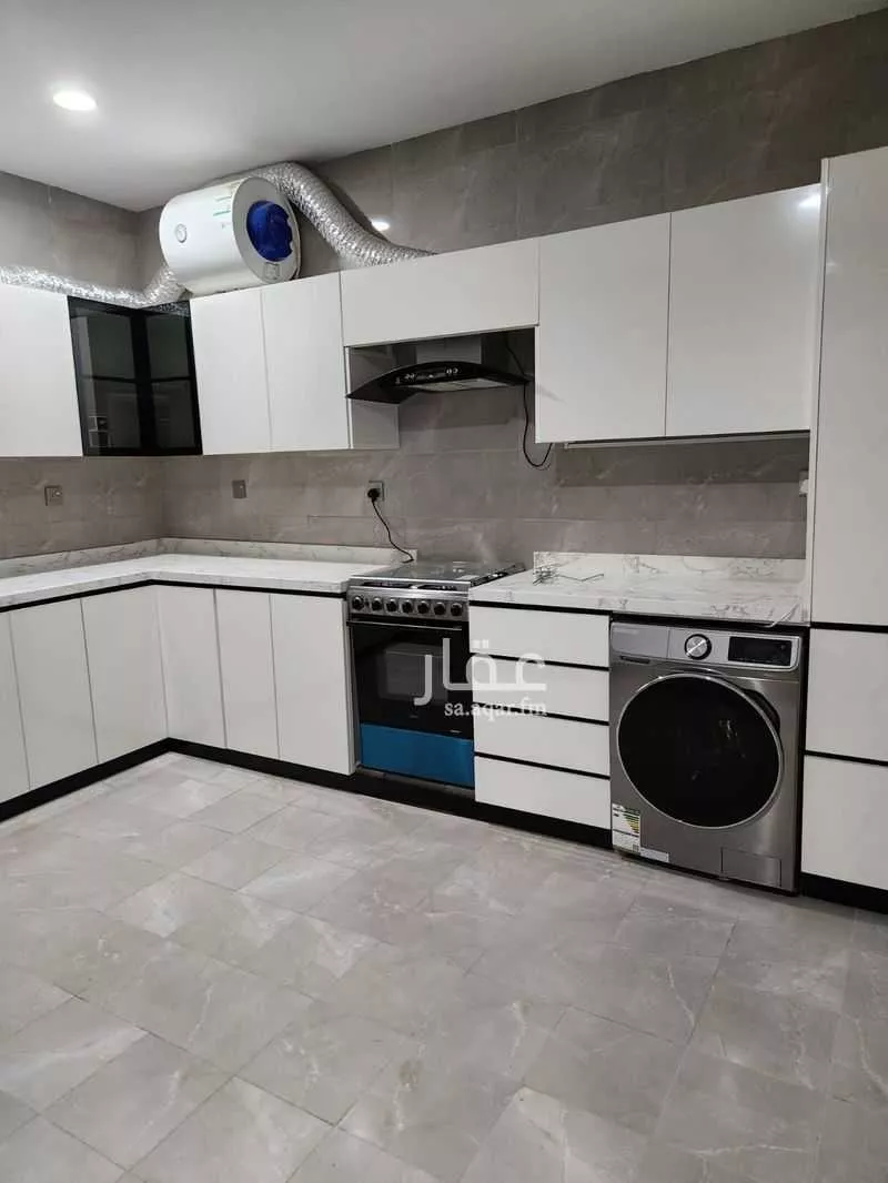 4 bedroom apartment in Tuwaiq 3