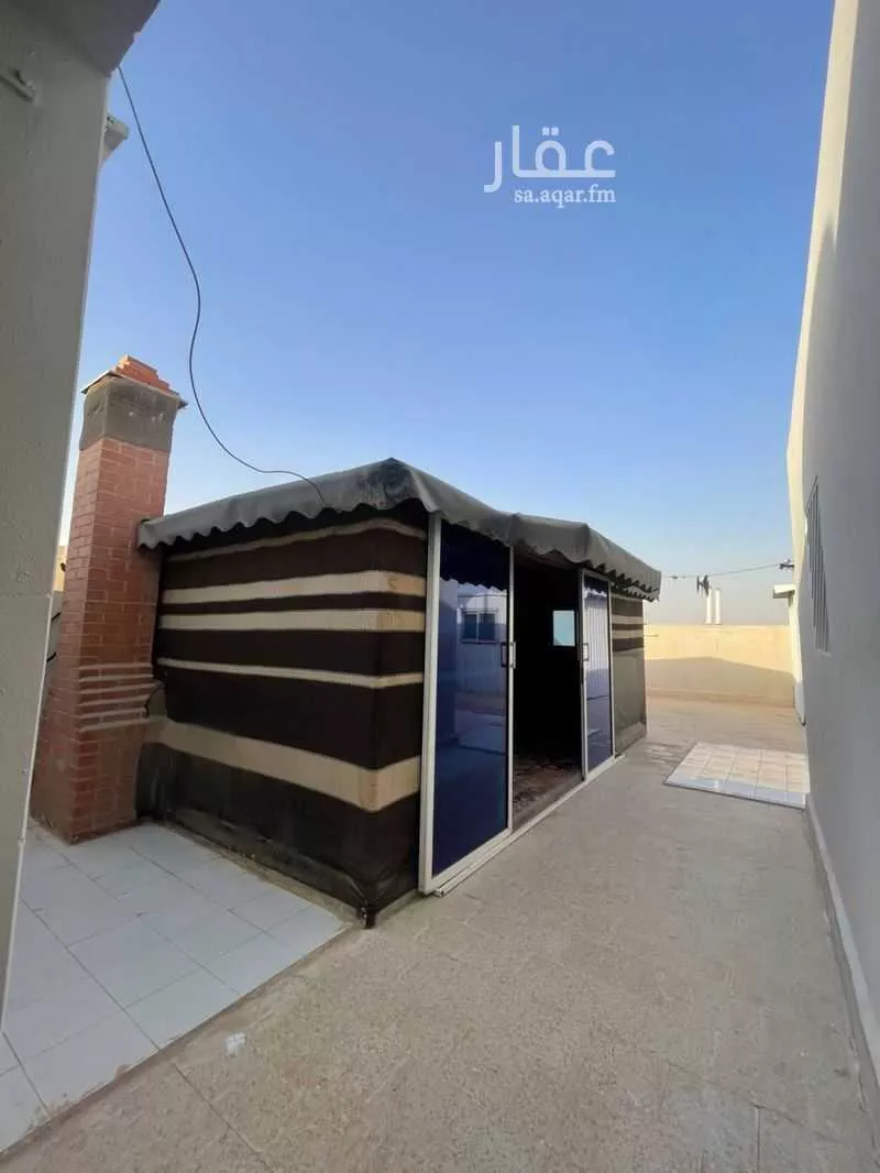 2 bedroom floor in King Faisal 8