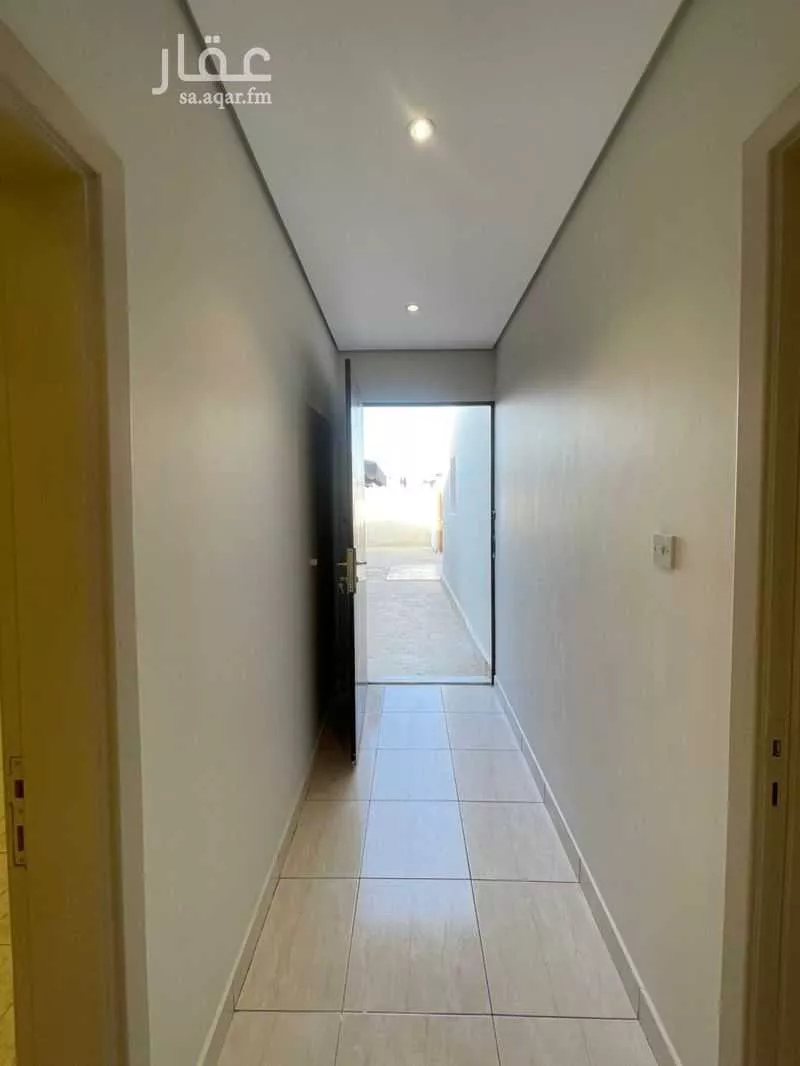 2 bedroom floor in King Faisal 5
