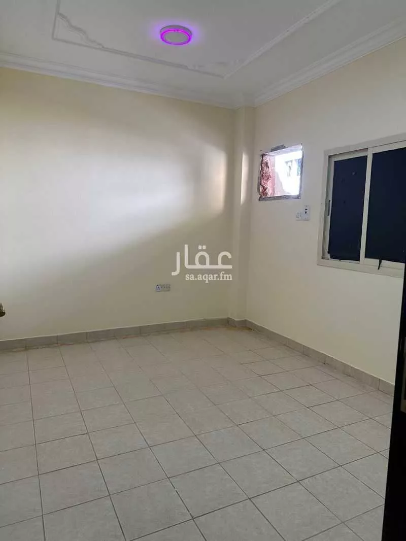 232 sqm building in Al Thuqbah 3