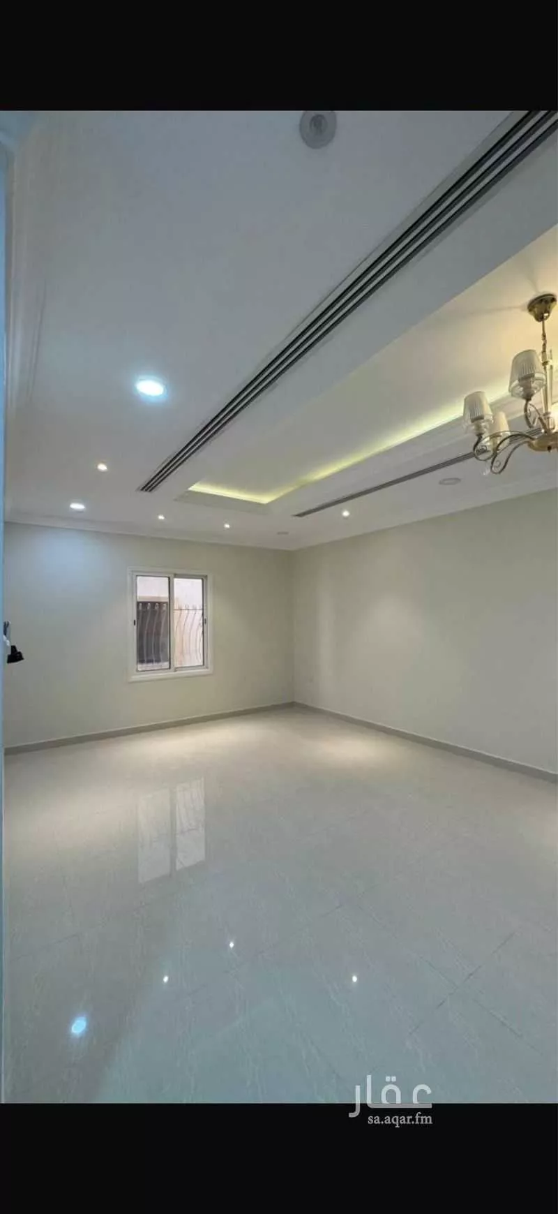 5 bedroom apartment in Al Qusur 5
