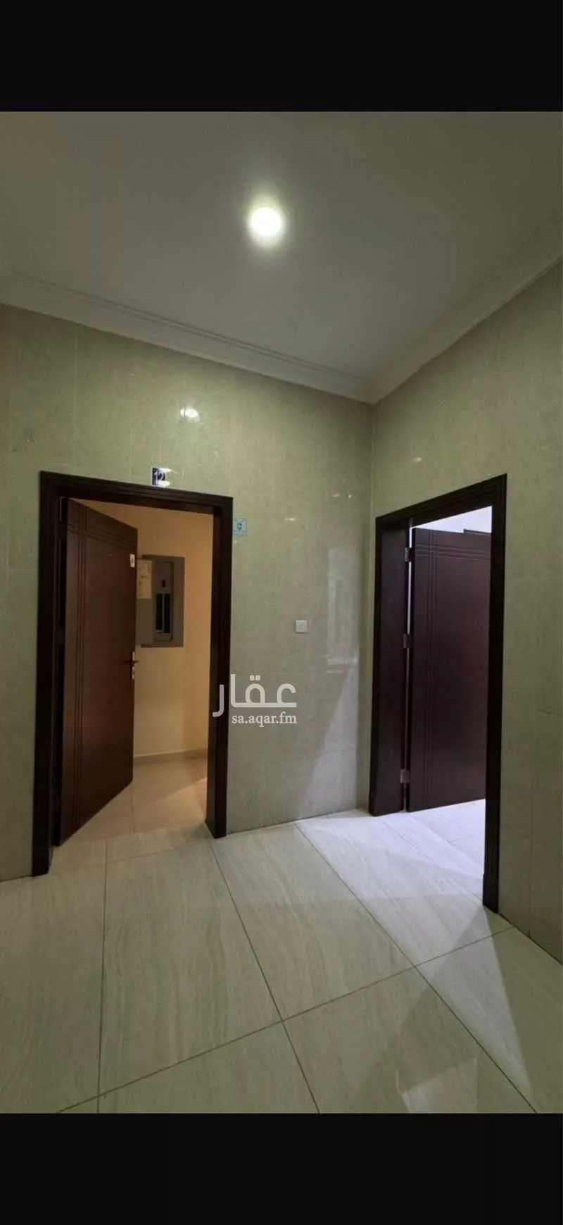 5 bedroom apartment in Al Qusur 7