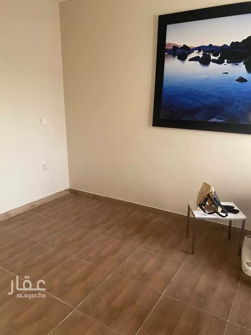 3 bedroom apartment in Al Qusur 9