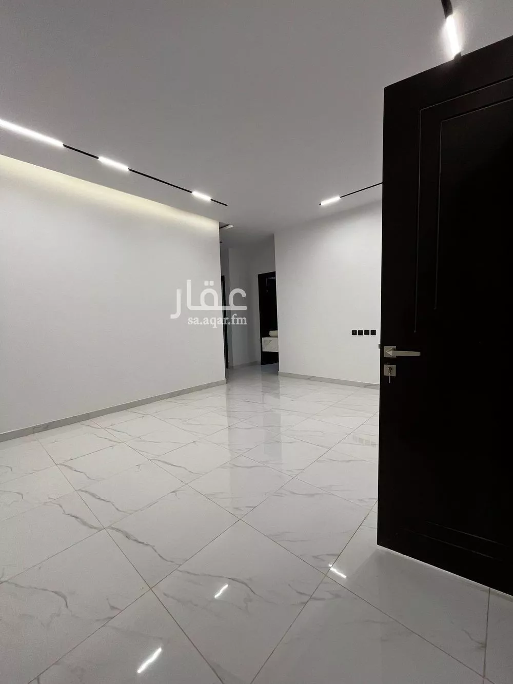 دور 3 غرف في السويدي 16