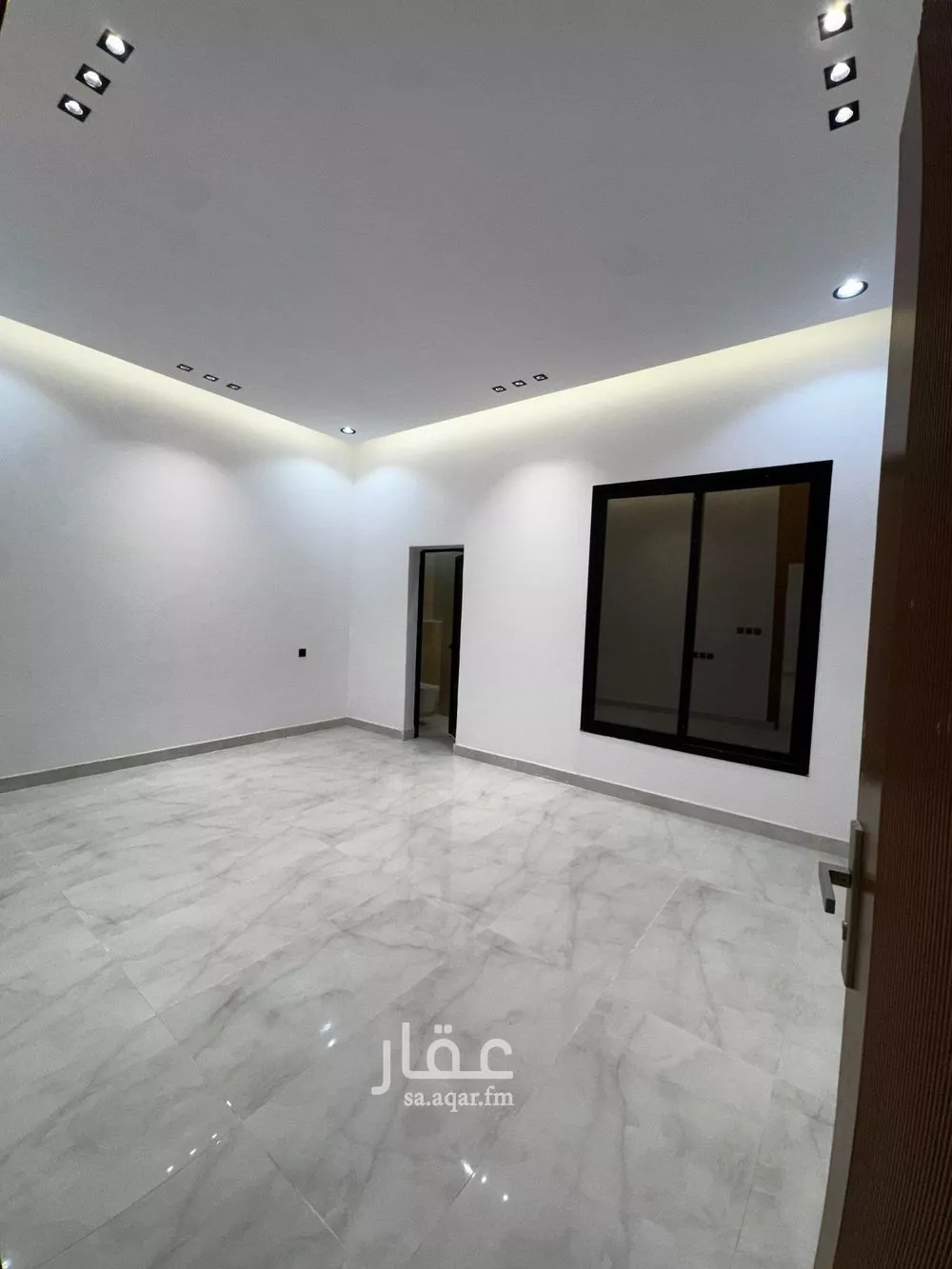 دور 4 غرف في ديراب 7