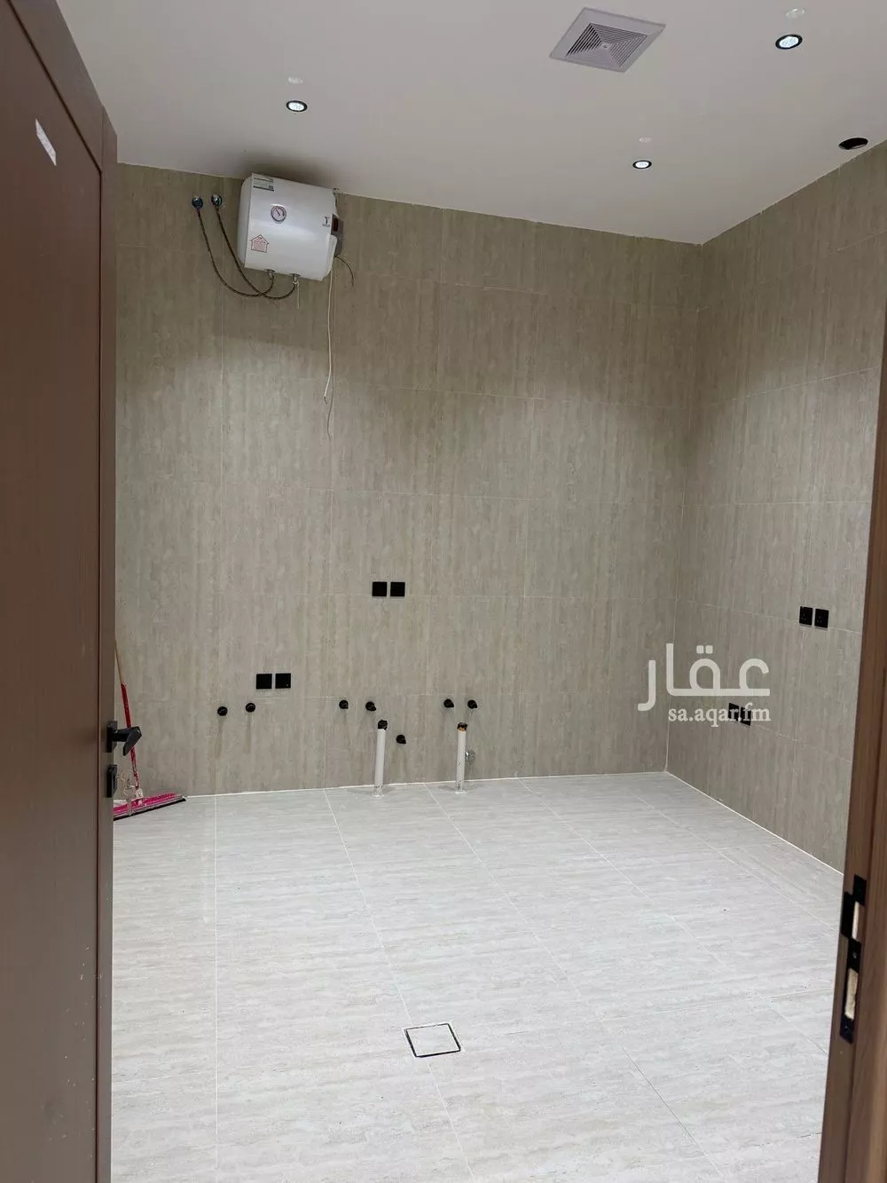 دور 3 غرف في السعادة 3