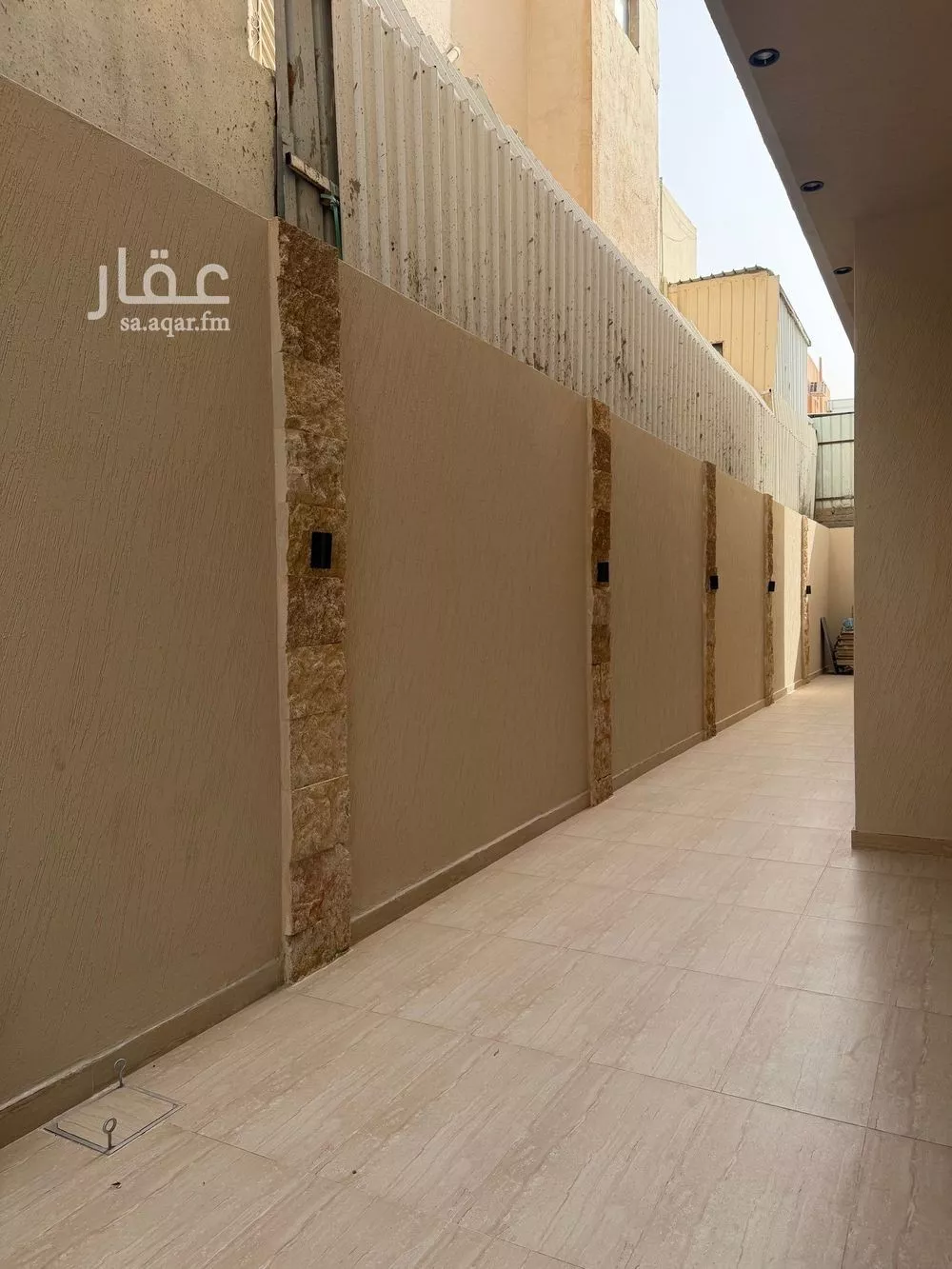 دور 3 غرف في السعادة 6