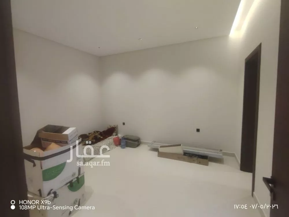 3 bedroom floor in Al Zahrah 10