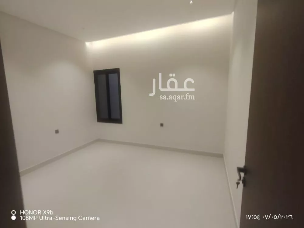 3 bedroom floor in Al Zahrah 7