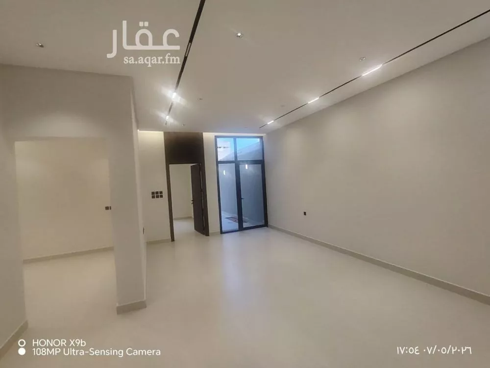 3 bedroom floor in Al Zahrah 11