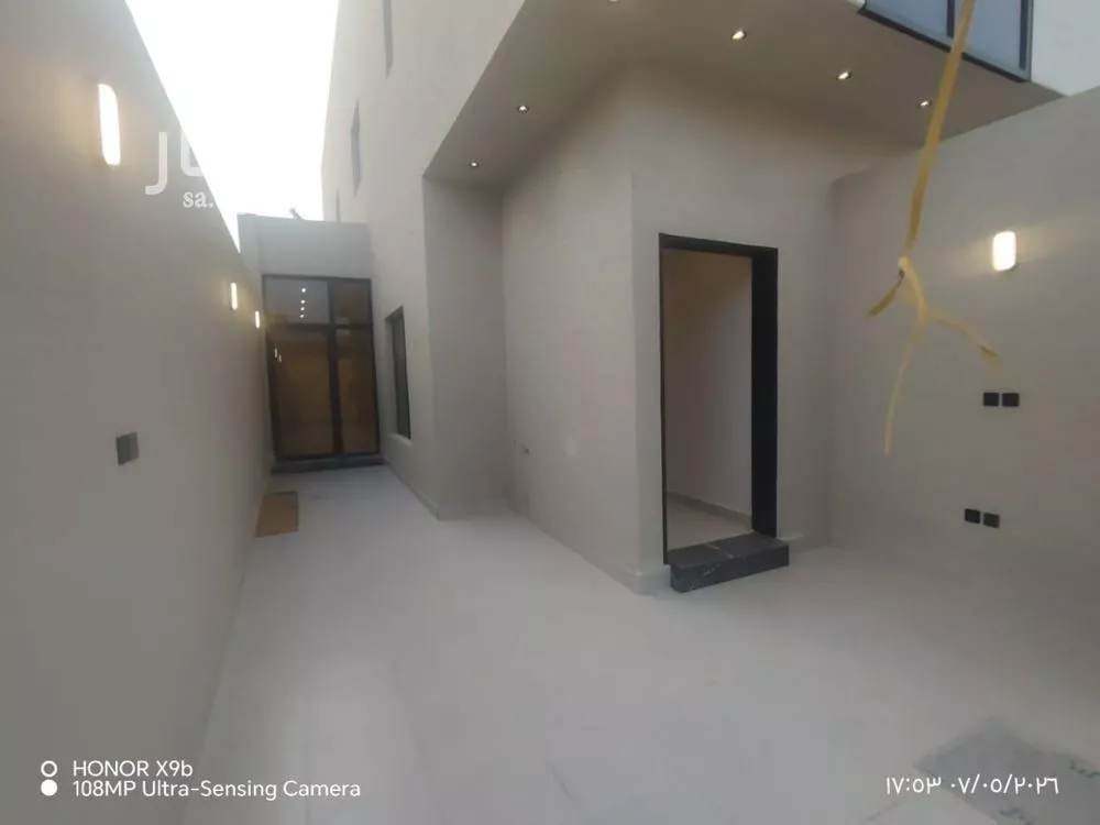 3 bedroom floor in Al Zahrah 3
