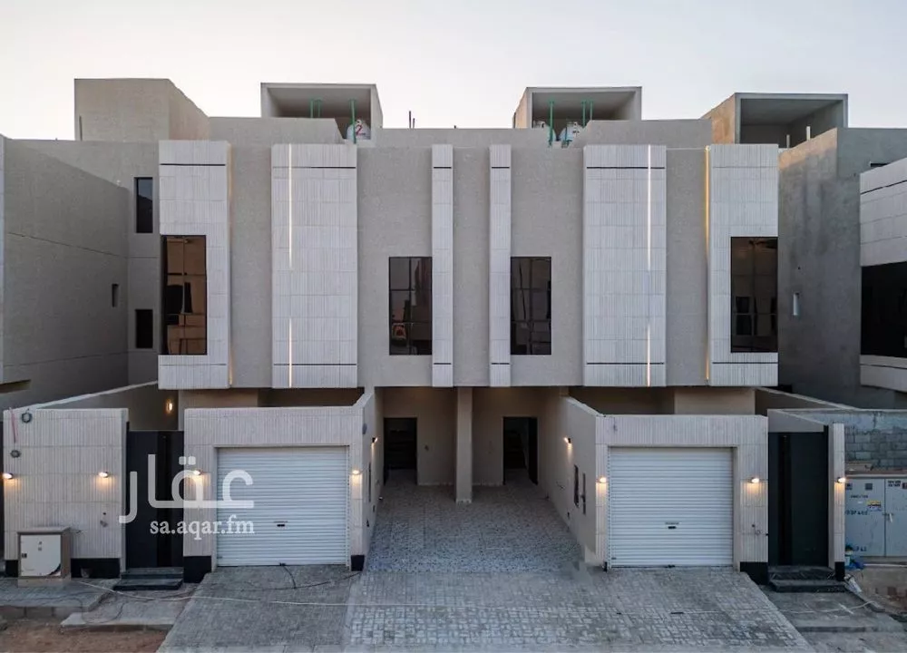 4 bedroom floor in Ash Sharq 8