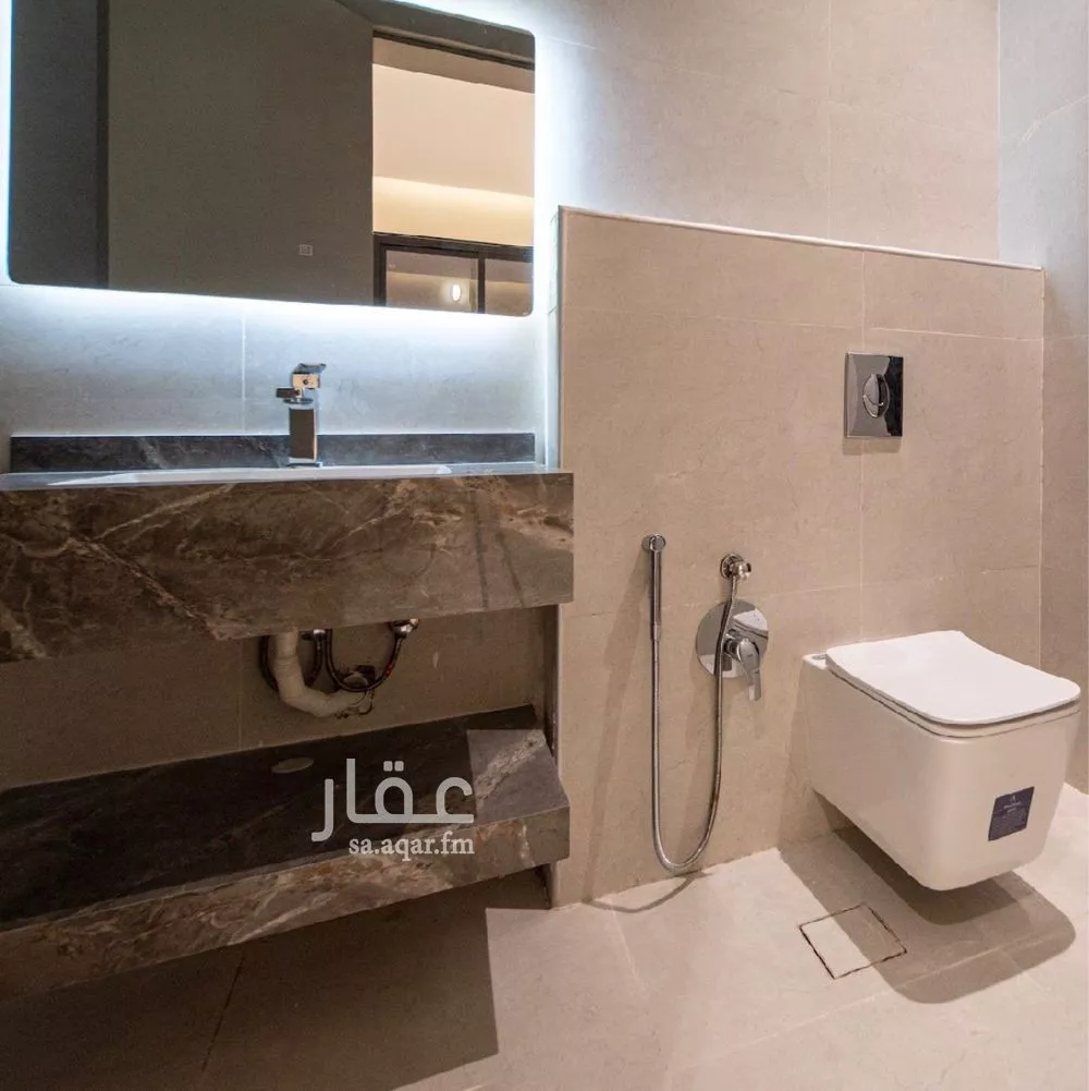 4 bedroom floor in Ash Sharq 5