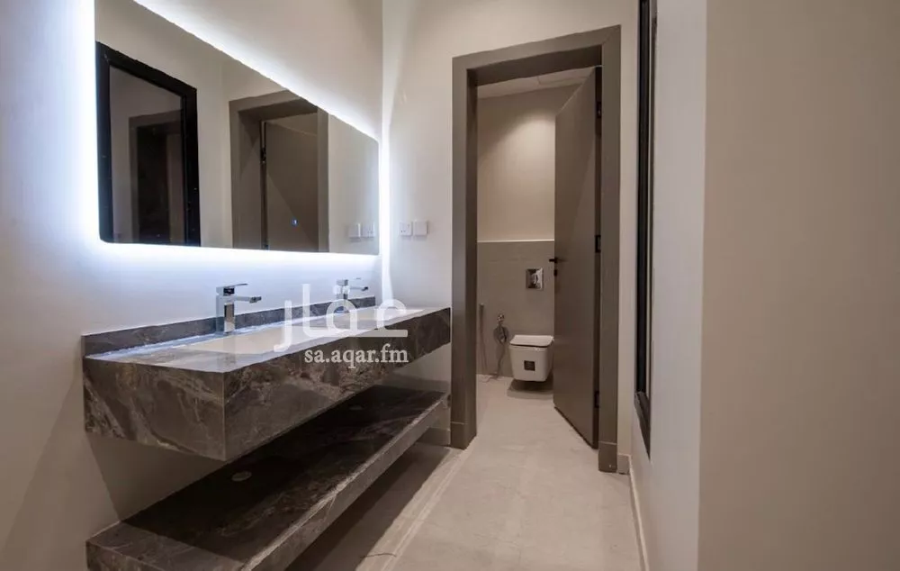 4 bedroom floor in Ash Sharq 6