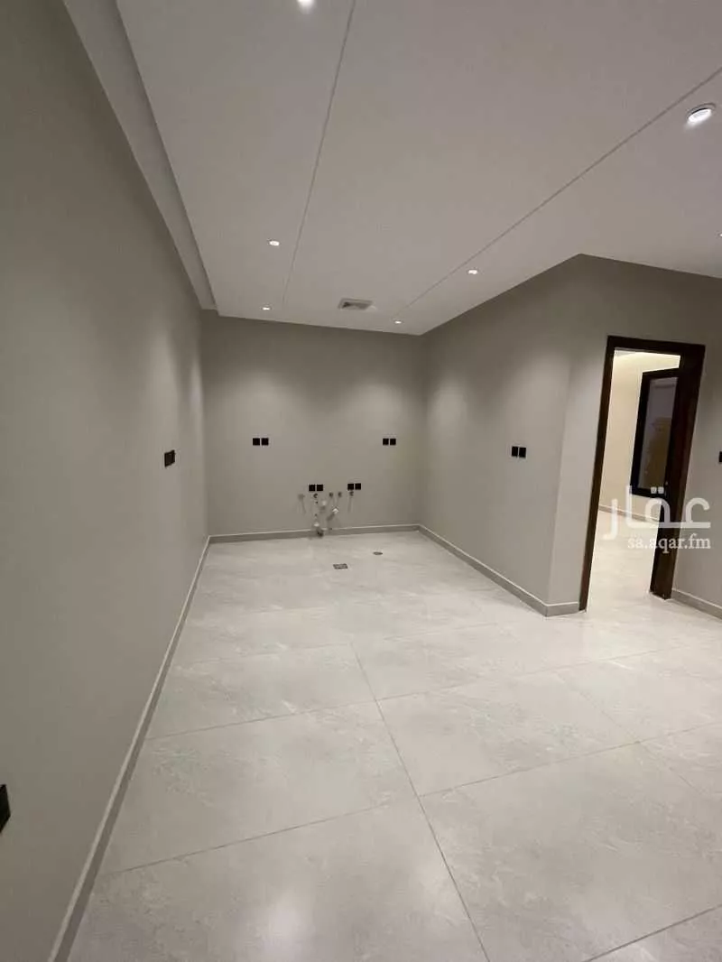 3 bedroom apartment in Al Rabwa 6