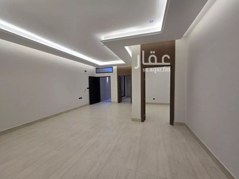 3 bedroom floor in Dhahrat Al Badiah 4