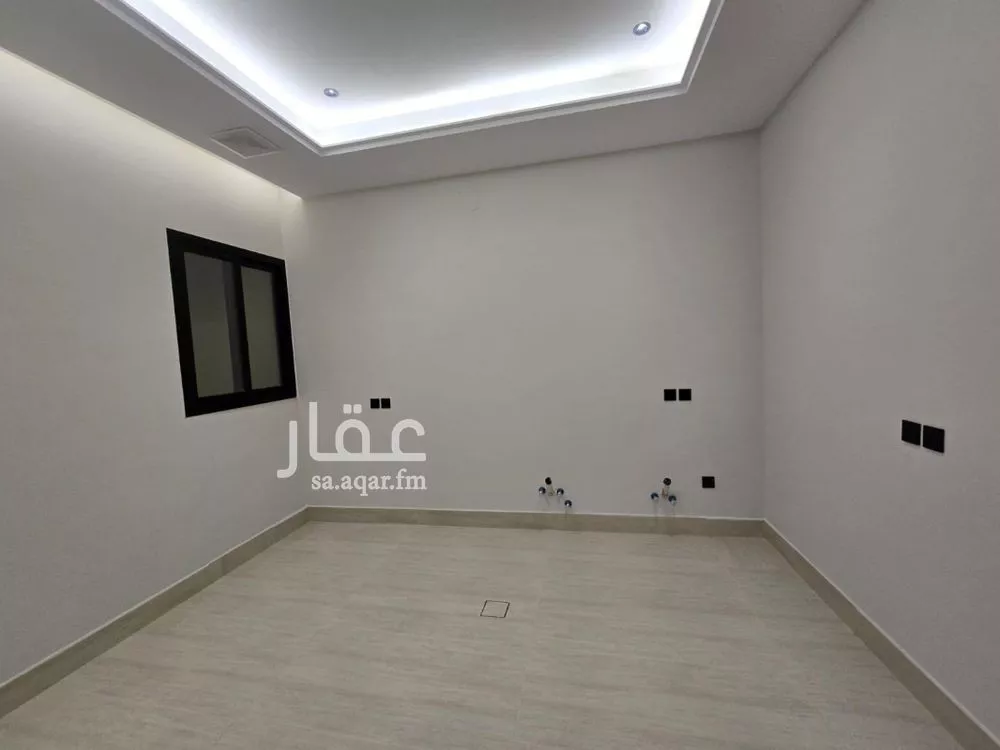 3 bedroom floor in Dhahrat Al Badiah 7