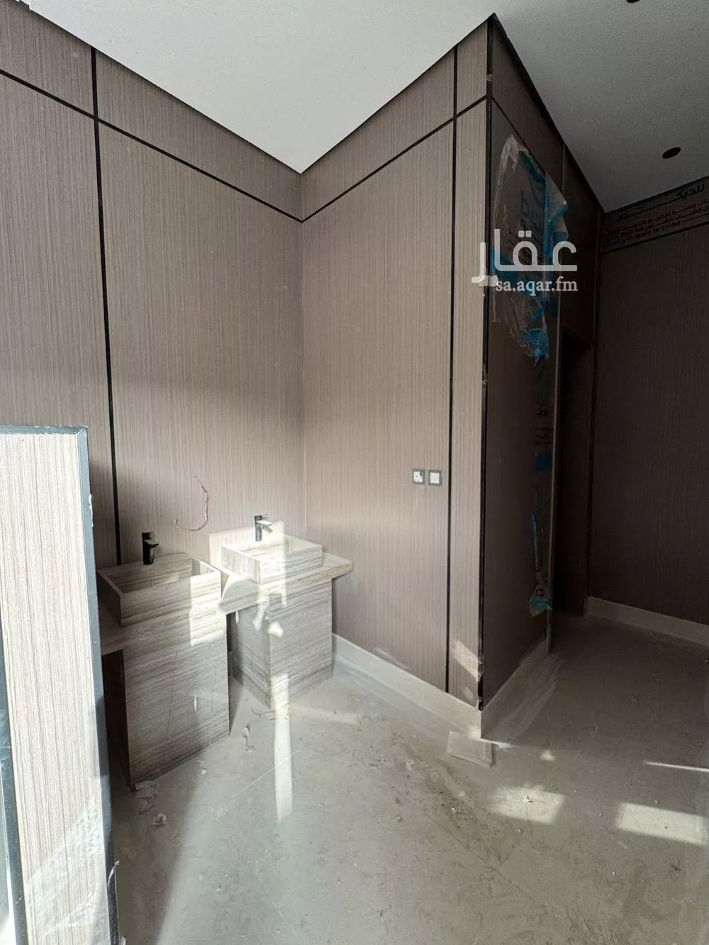 7 bedroom villa in Dahiat King Fahd 4