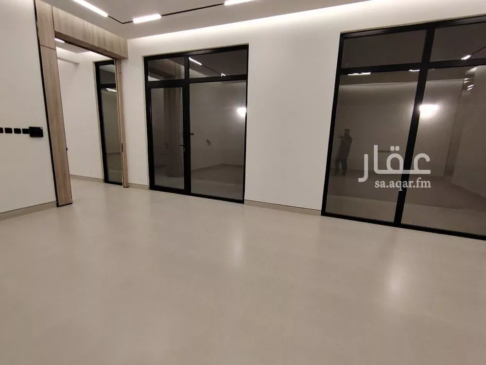 5 bedroom floor in Al Rimal 6