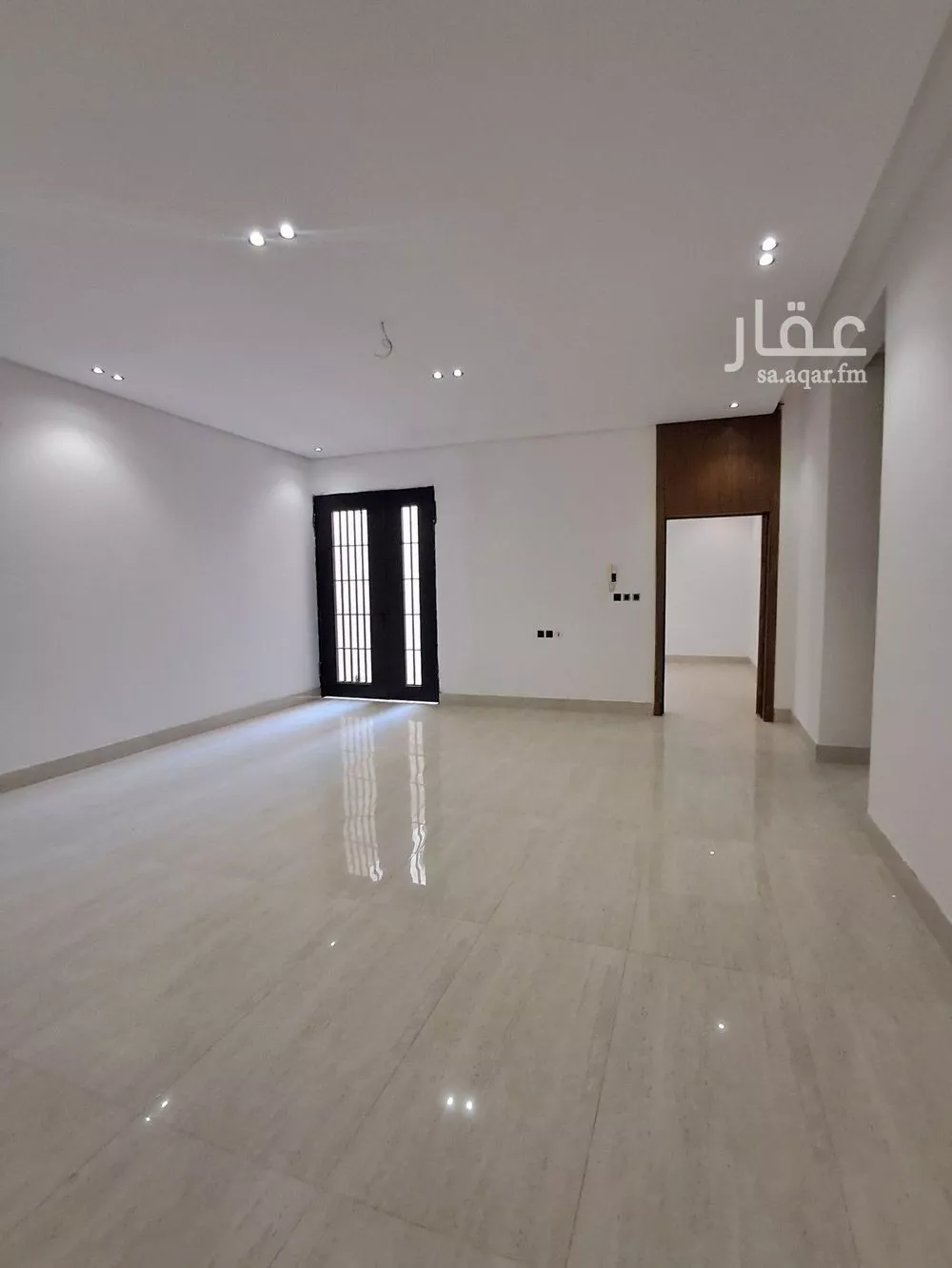3 bedroom floor in Tuwaiq 12