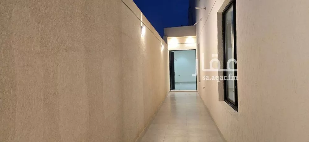 4 bedroom floor in Tuwaiq 6
