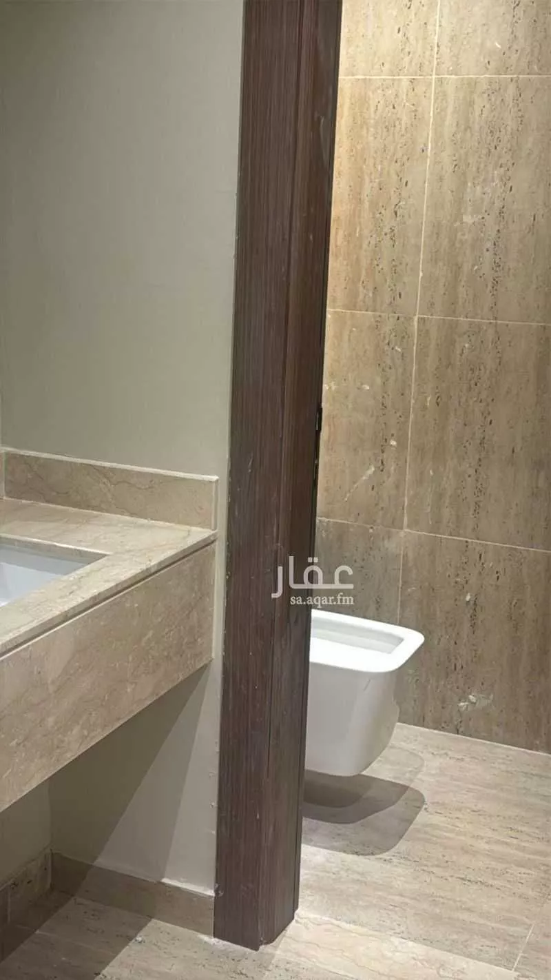 6 bedroom apartment in Ayn Al Khayf 9