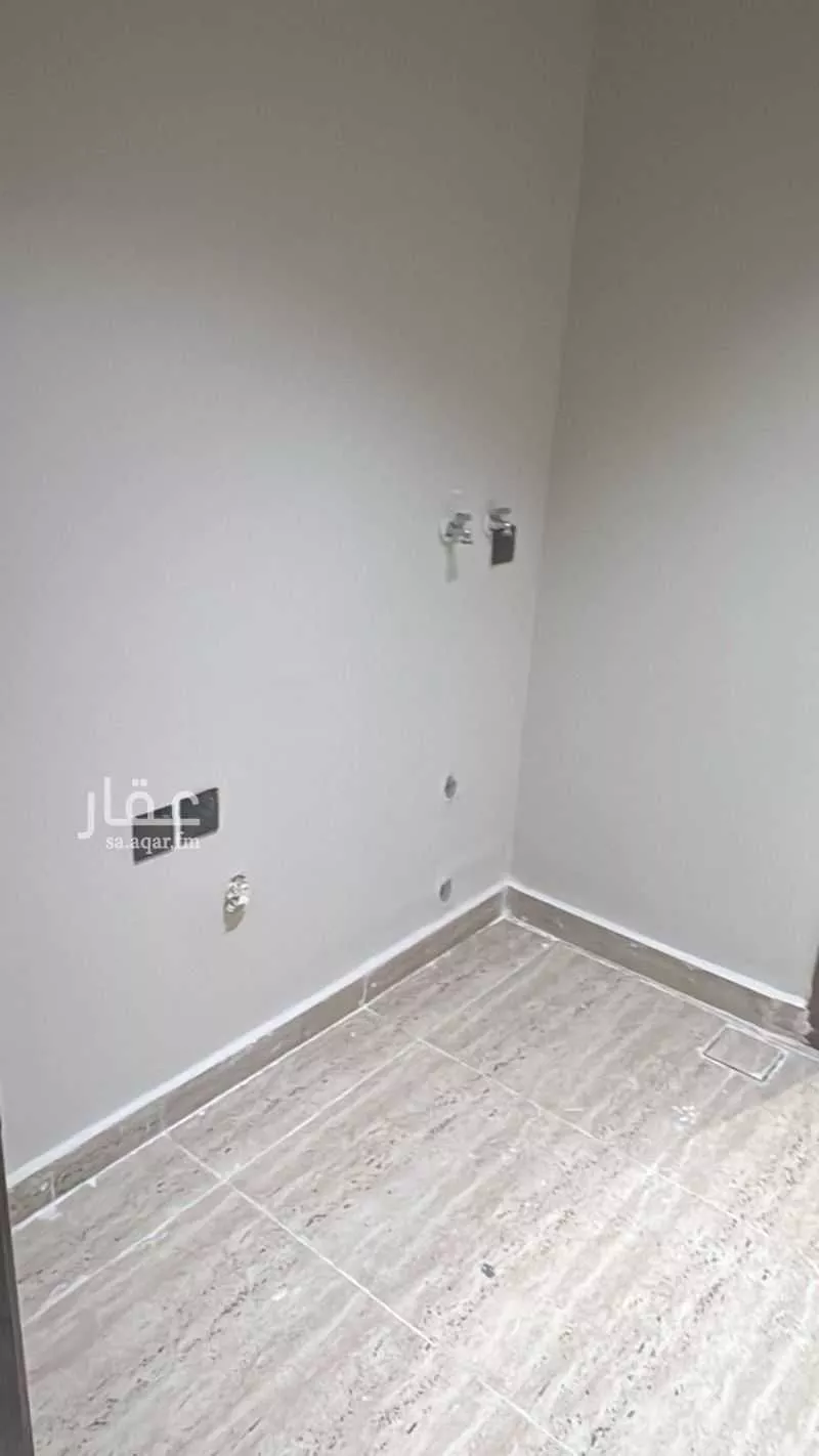 6 bedroom apartment in Ayn Al Khayf 8