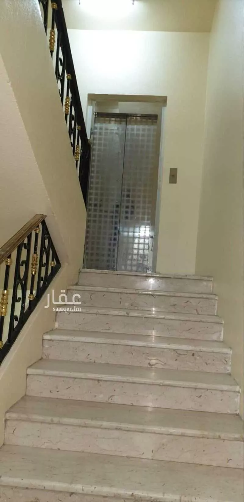 505 sqm building in Al Maabdah 6