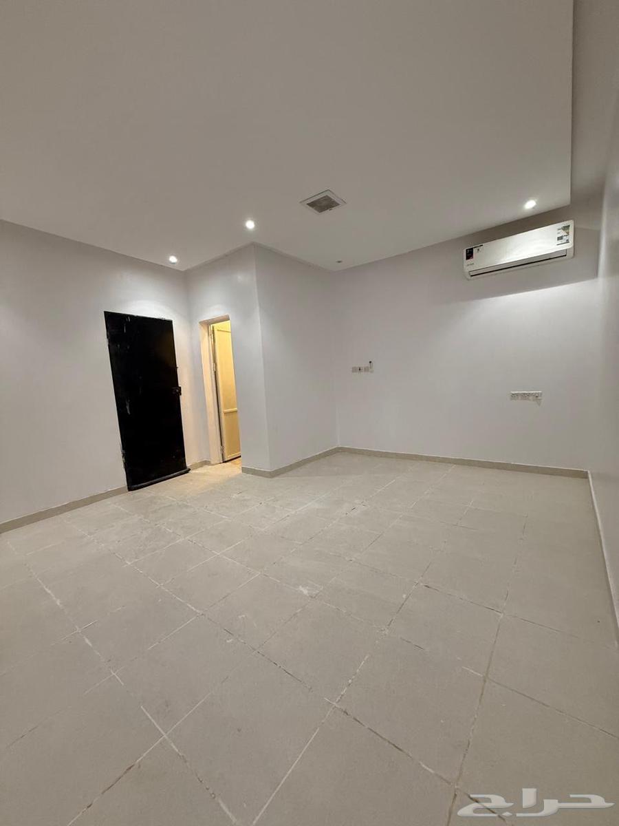 1 bedroom apartment in Al Rimal 6