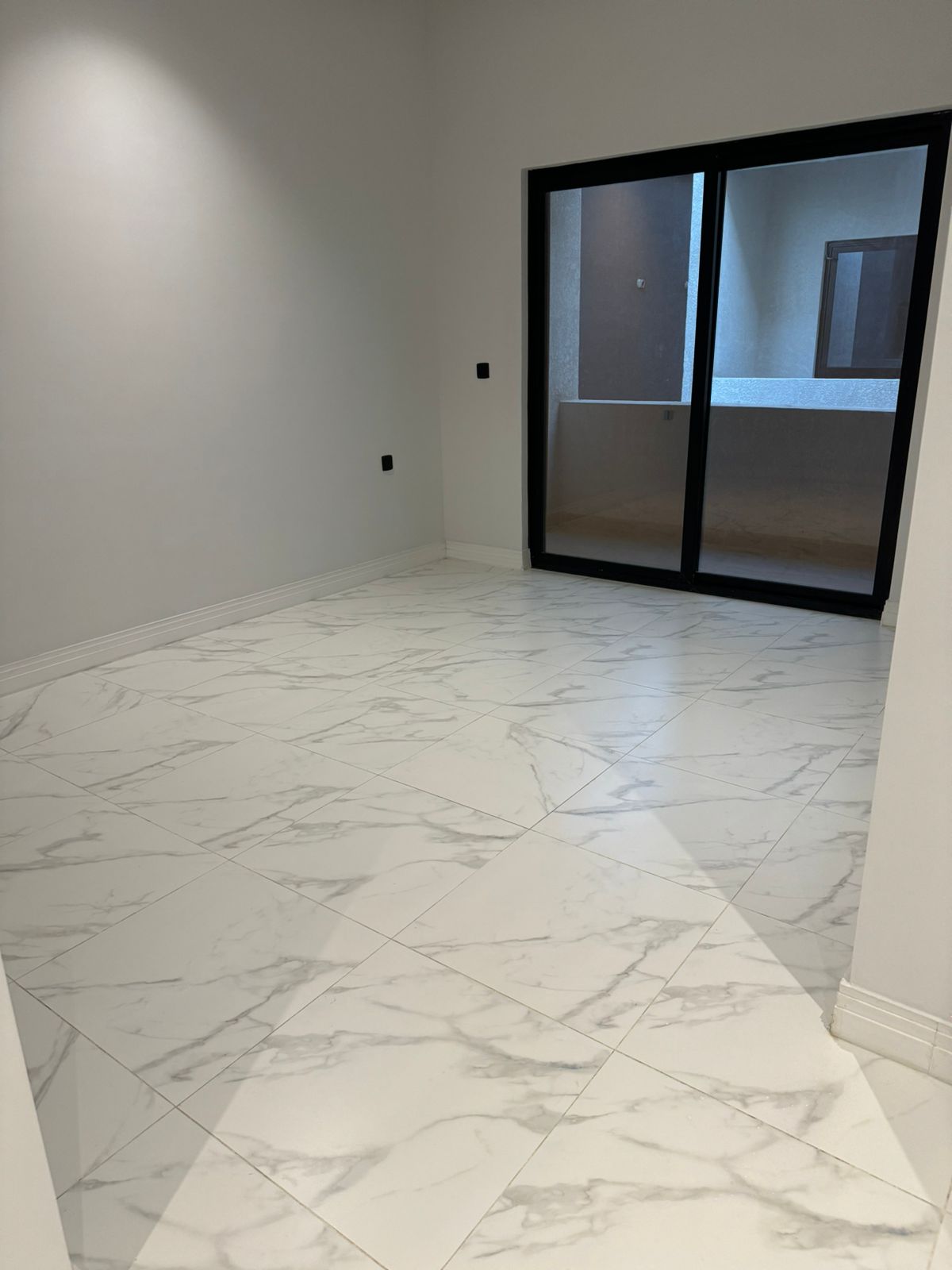 3 bedroom apartment in Al Malqa 3