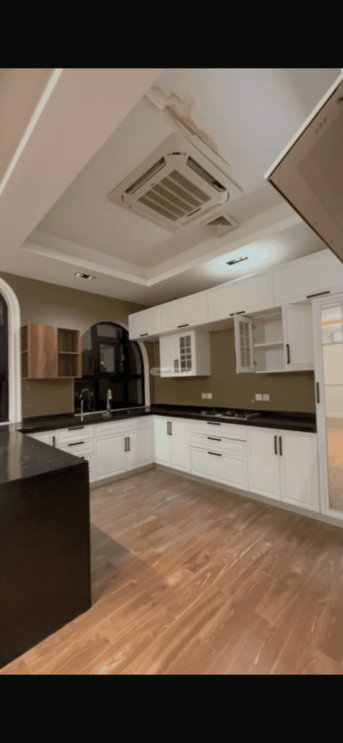 5 bedroom apartment in King Abdullah 2