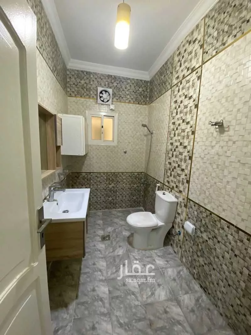5 bedroom apartment in Al Salamah 7