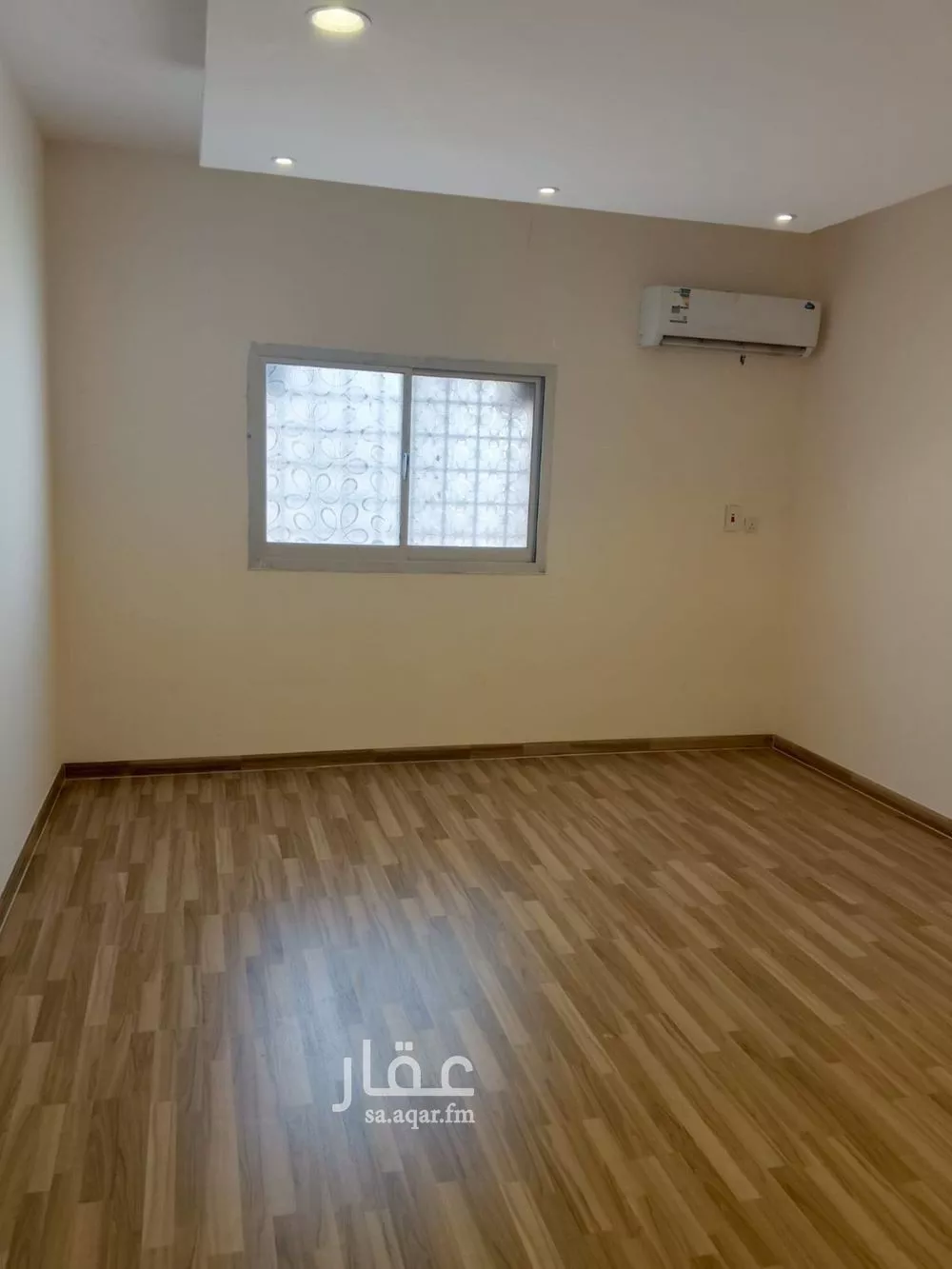 4 bedroom floor in King Fahd 7