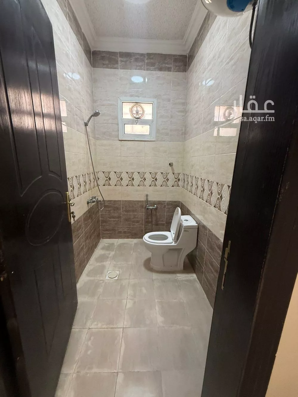 3 bedroom floor in Al Munsiyah 18