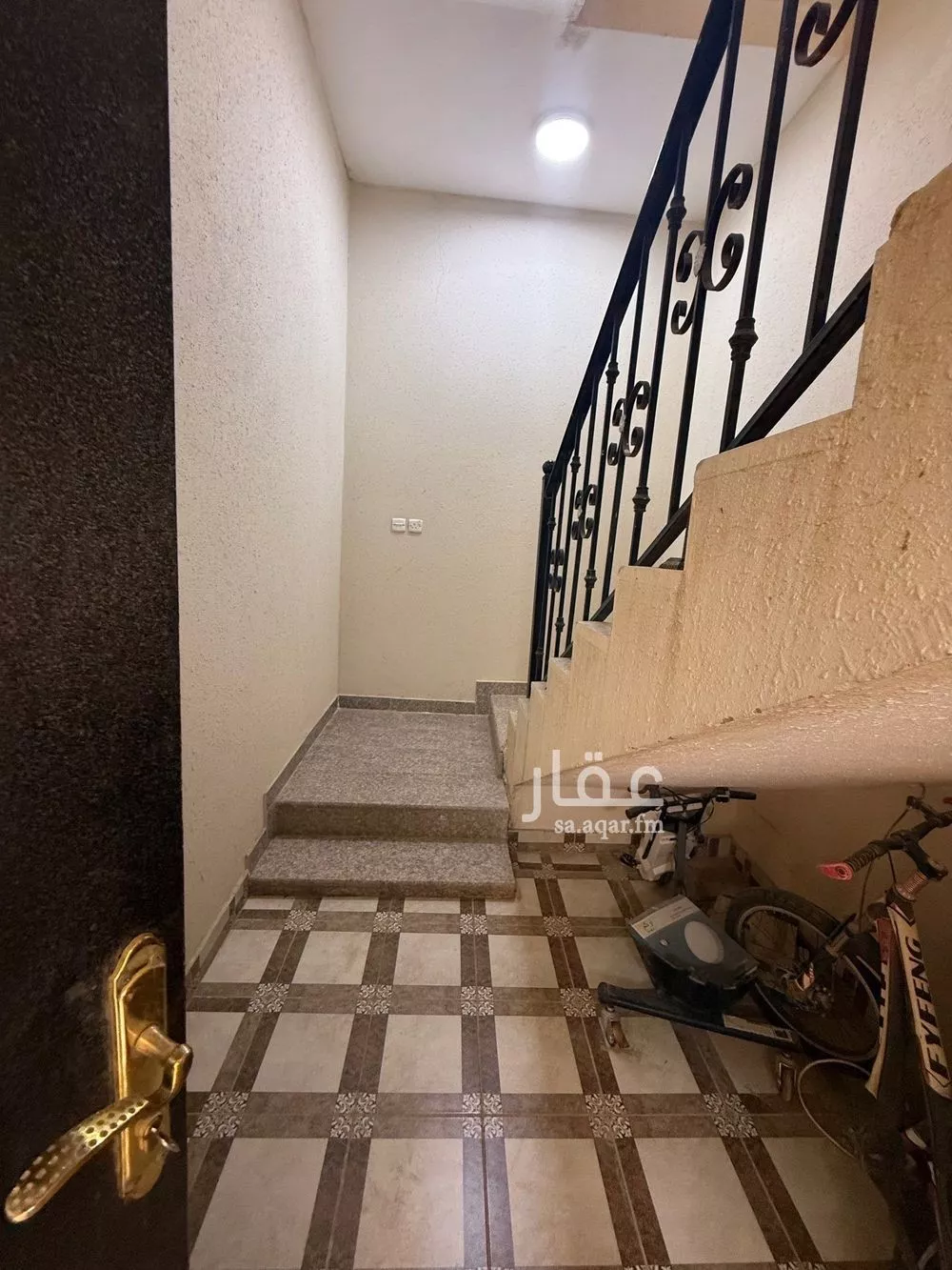 3 bedroom floor in Al Munsiyah 3