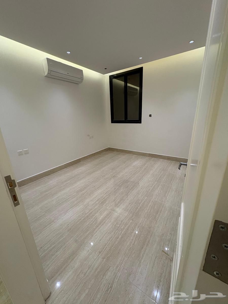 4 bedroom apartment in Al Sahafah 14