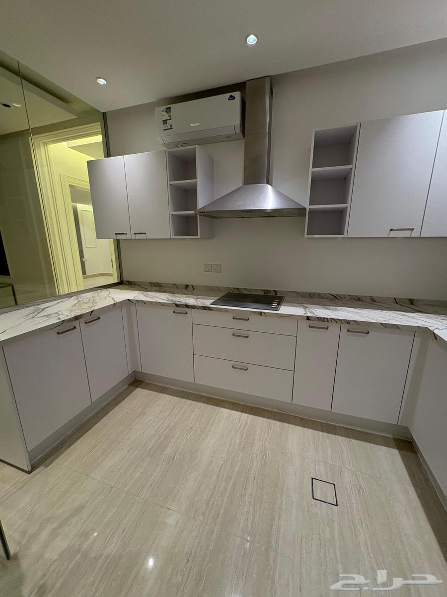 4 bedroom apartment in Al Sahafah 9