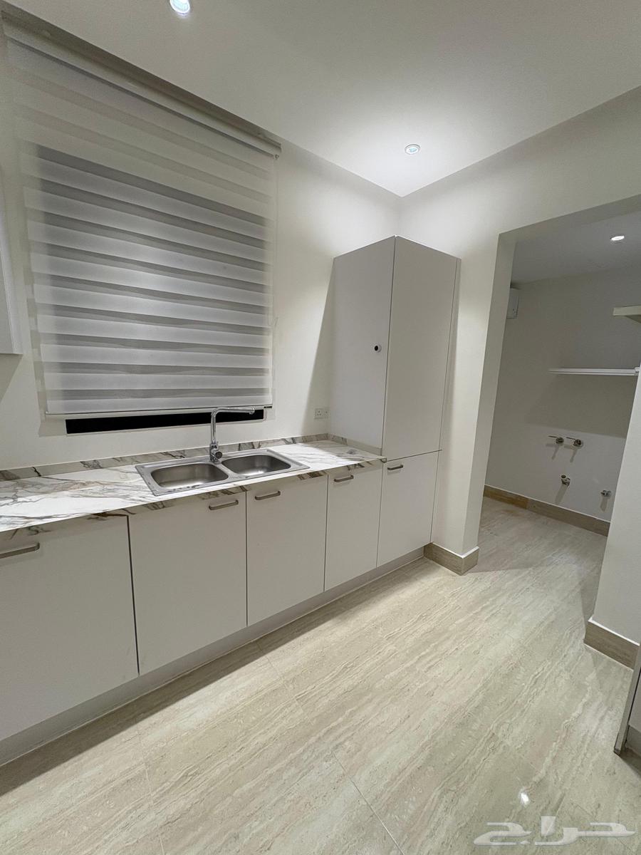 4 bedroom apartment in Al Sahafah 11