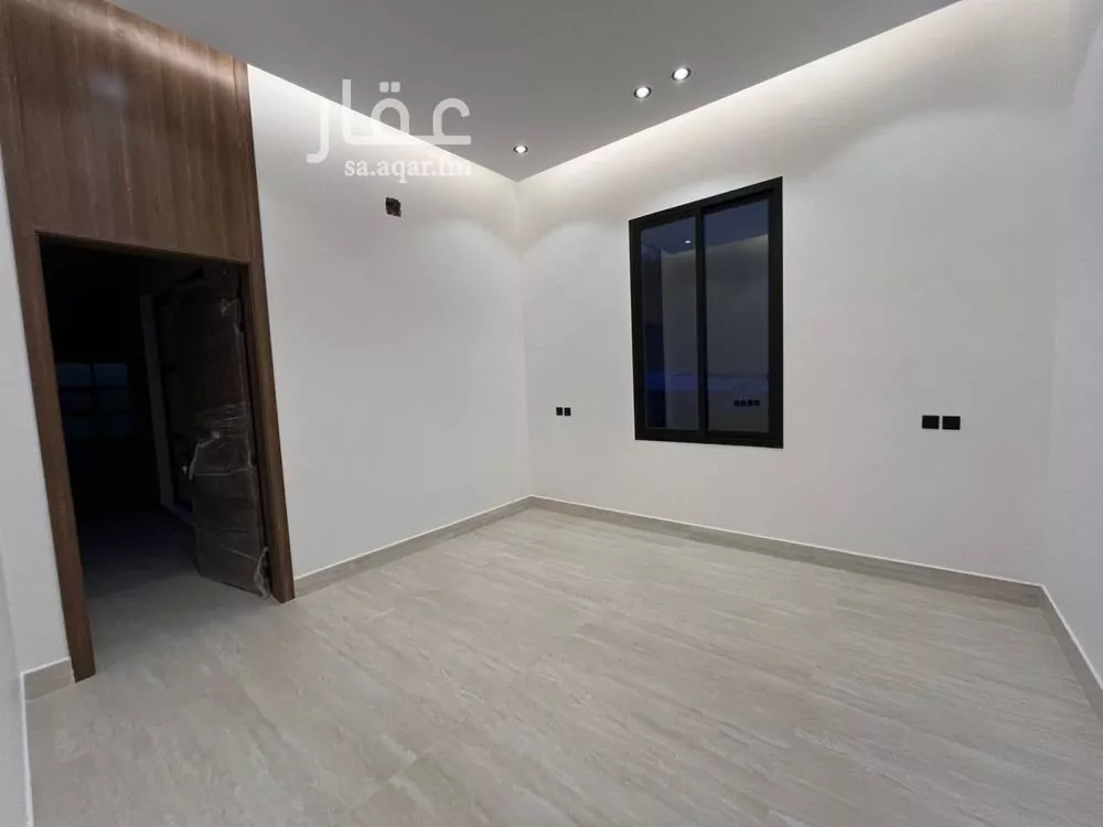 5 bedroom villa in Al Mahdiyyah 10