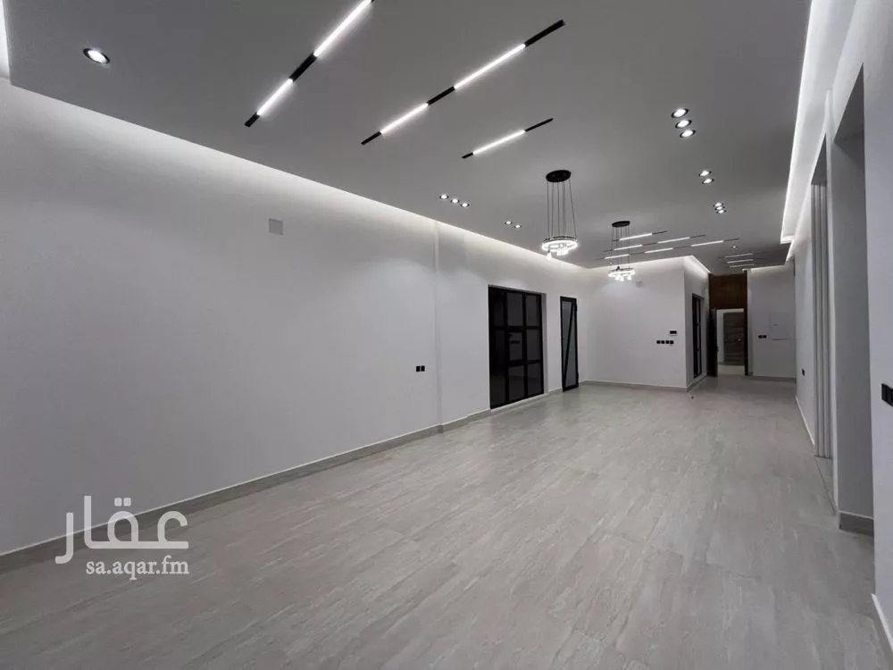 5 bedroom villa in Al Mahdiyyah 22