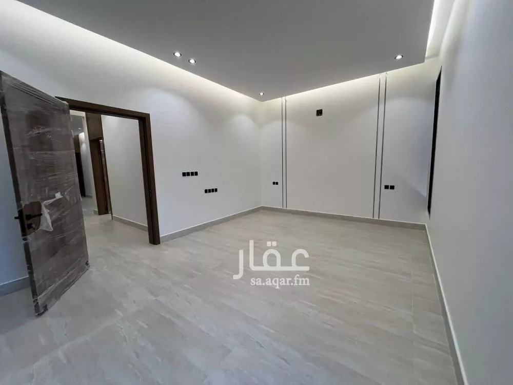 5 bedroom villa in Al Mahdiyyah 18