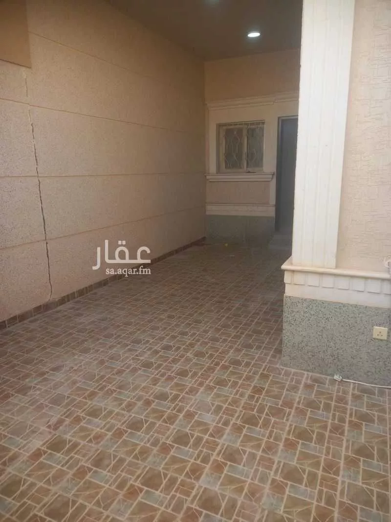 3 bedroom floor in Al Munsiyah 9