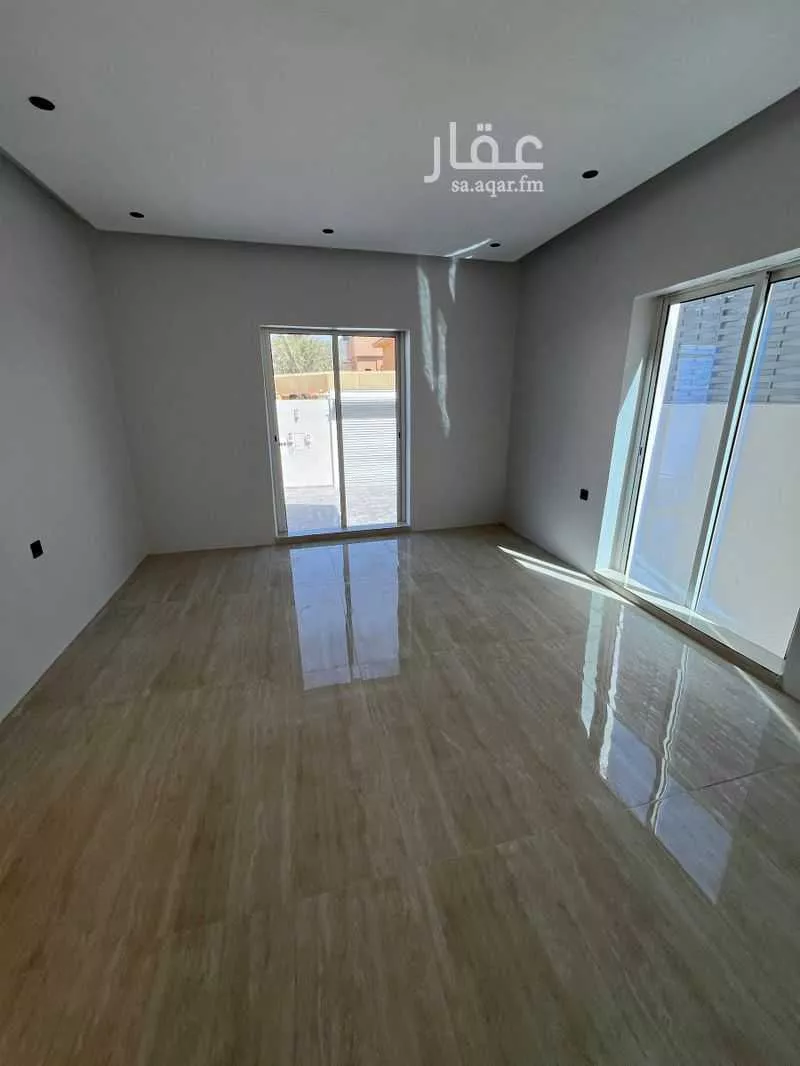 6 bedroom floor in King Fahd 8