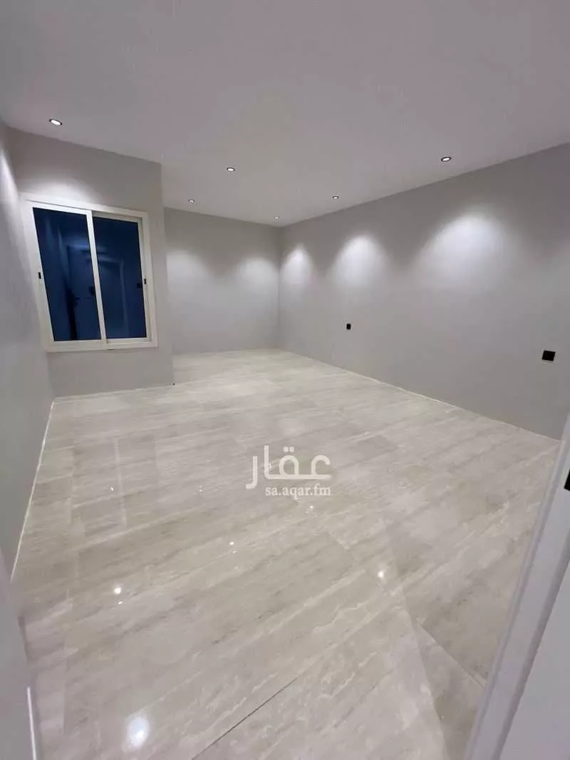 6 bedroom floor in King Fahd 16
